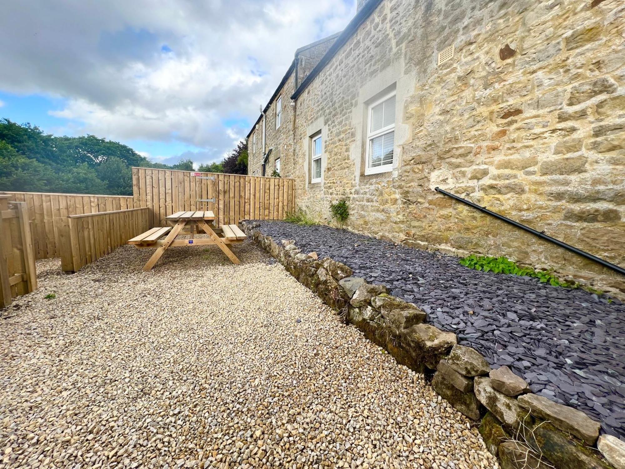 Stunning Home With Stargazing Room Near Kielder Water Greenhaugh Bagian luar foto